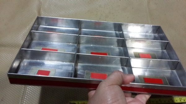 ถาดSTAINLESS แบบช่องอย่างหนา