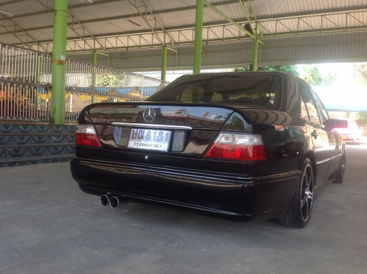 ขายBENZ E220พร้อมเลขทะเบียนสวย ษณ-8181เครื่อง2Jz VVti เกียAuto เบาะปรับไฟฟ้า รถสวยมาก