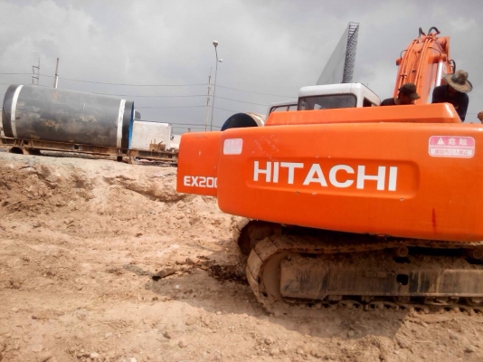 ขายด่วน!!!! Hitachi EX200-2 เก่านอก พร้อมใช้งานเจ้าของขายเอง เอกสารพร้อมคะ