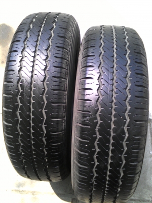 215/70R16 HANKOOK RADIAL RA08 ปี2012 มี 2 เส้น สวยดอกยางหนา ไม่มีปะ TEL.081-427-3941 215/70R16 HANKOOK RADIAL RA08 ปี2012 มี 2 เส้น สวยดอกยางหนา ไม่มีปะ TEL.081-427-3941