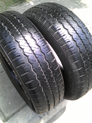 215/70R16 HANKOOK RADIAL RA08 ปี2012 มี 2 เส้น สวยดอกยางหนา ไม่มีปะ TEL.081-427-3941 215/70R16 HANKOOK RADIAL RA08 ปี2012 มี 2 เส้น สวยดอกยางหนา ไม่มีปะ TEL.081-427-3941
