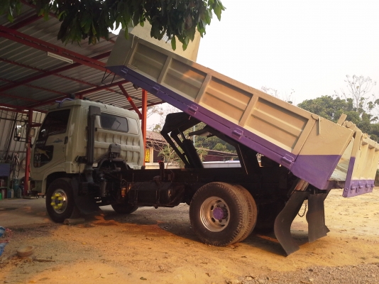 'ลดราคาด่วนๆเหลือ 510000 บาท มือไวใจถึงขายเลย 'ดั้มFC ซุปเปอร์เสี่ย120เเรง ห้างเเท้ ปี 37  พร้อมทำงานทุกระบบ แอร์เย็น ระบบไฟครบ ใช้งานได้เลย 100\% เจ้าของขายเอง ต่อรองได้