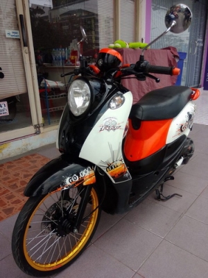 Yamaha Fino เครื่องเดิมสนิท ลงล้ออย่างเดียว พร้อมใช้งาน สี ดำ-ส้ม-ขาว