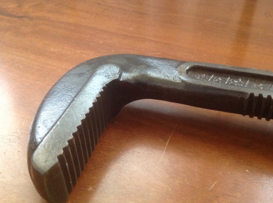 ขายประแจจับท่อ Vintage Record Reader England 36"