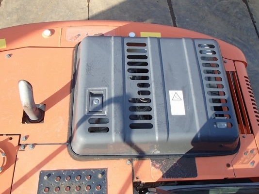 รถขุดเก่าญี่ปุ่น ZX120-E เครื่องIsuzu 4BG1 ปี2006 รถสวยพร้อมใช้ ราคาถูก