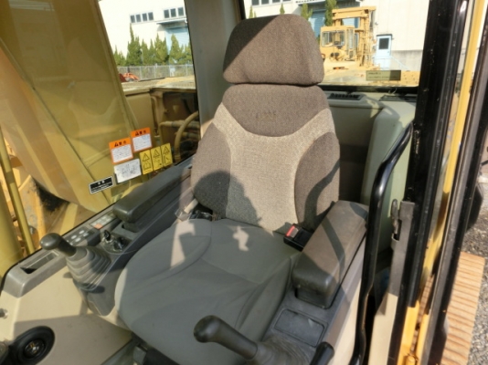 รถขุดเก่าญี่ปุ่น CAT 320CL บูมยาว 15 เมตร มาถึงไทยแล้วครับ