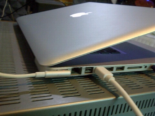 ขาย Mac book Pro