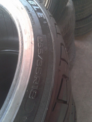 ขายยาง 265/35/18ปี 13 1คู่...สวยๆ... ขายยาง 265/35/18ปี 13 1คู่...สวยๆ...