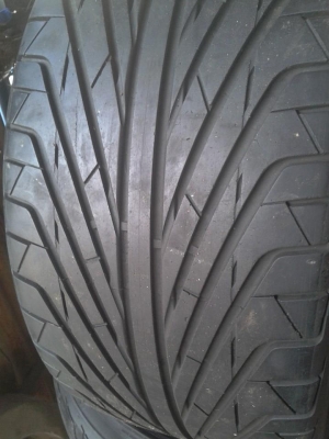 ขายยาง 265/35/18ปี 13 1คู่...สวยๆ... ขายยาง 265/35/18ปี 13 1คู่...สวยๆ...