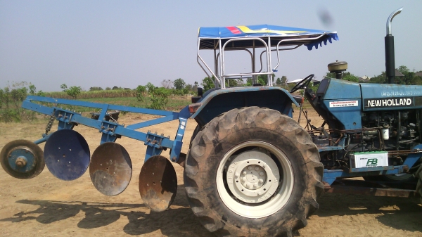 รถไถ FORD รุ่น 6640 2 เพลาคาน NEWHOLLANDเอกสารสัญญาซื้อขายสนใจ0810076640