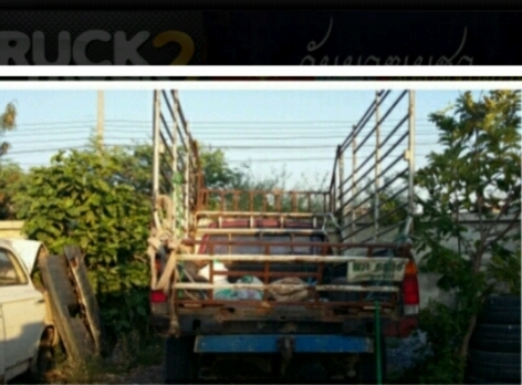 นิสสันสีแดง เครื่องฝาแดง เพลาลอย กะบะเสริม พร้อมลุย