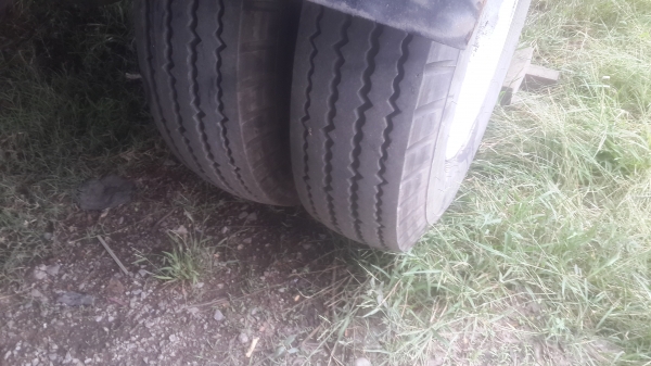 ขายหกล้อ FSR เครื่อง 6BD1 ยาว 5.5 ม. ช่วงล้อ 4 ม. รถห้าง