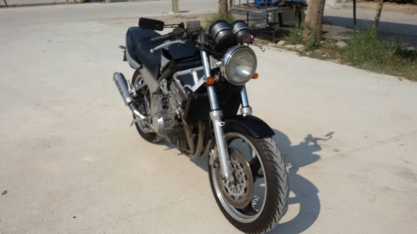 ขาย Honda CB1 ทะเบียนแท้ ไม่ขาดต่อ พร้อมโอน (ตอง888)