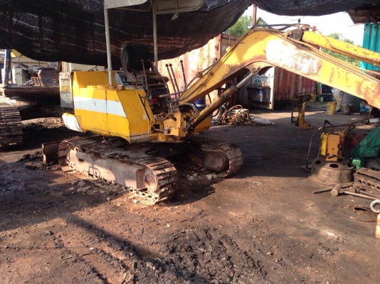 ขายรถแมคโครPC20-3 สนใจติดต่อ บอย085-156-2314 ขายรถแมคโครPC20-3 สนใจติดต่อ บอย085-156-2314