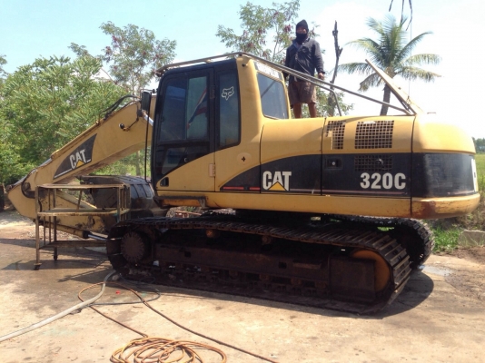 ขายคับCAT320 C สภาพพร้อมใช้ ไฟฟ้าครบ เอกสารเล่มทะเบียน สนใจติดต่อ คุณเปิ้ล081-371-2233