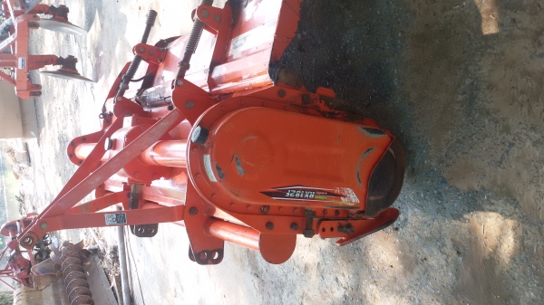 ขายโลตารีตราช้างRX182Fของคูโบต้า4708พร้อมใช้งาน  ราคา33000บาท ของอยู่วังวับ คลองขลุง กำแพงเพชร สนใจโทร0813655997อำพร พาเจริญ