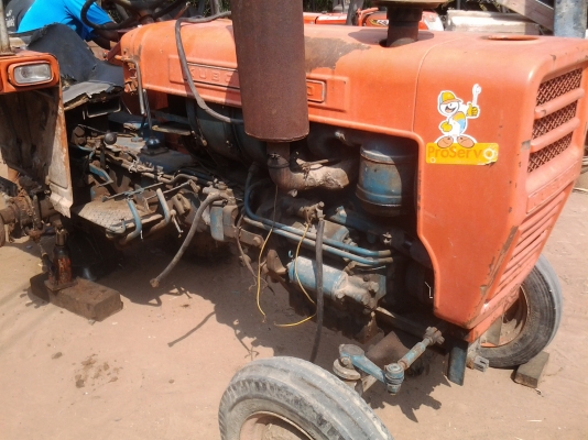 ขายตามสภาพรถไถ20เครื่องติดปกติขับได้  คูโบต้า     (ถอดยางไปปะ)