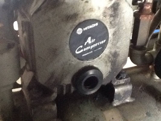 Hitachi เก่าญี่ปุ่น110/220V.    0833554933