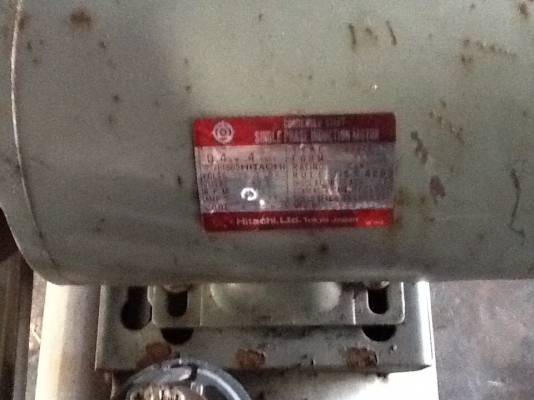 Hitachi เก่าญี่ปุ่น110/220V.    0833554933