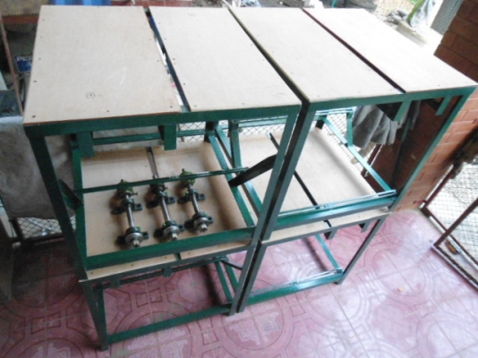 ตัวนี้เตรียมส่ง ให้ ช่างไม้ จังหวัดสุพรรณบุรี