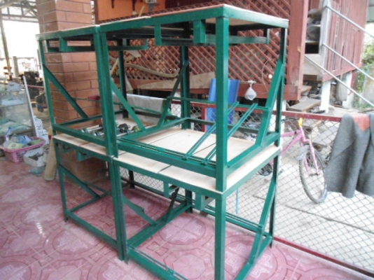 ตัวนี้เตรียมส่ง ให้ ช่างไม้ จังหวัดสุพรรณบุรี