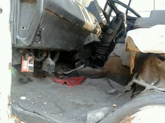 หกล้อใหญ่ อีซูซุ TFR175 สภาพดีแคซซีสวยจัดพร้อมใช้งาน ทะเบียนพร้อมโอน