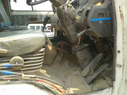 ขาย 6 ล้อดั้ม HINO FD เครื่อง HO6C Turbo 210 แรงม้า คัสซีสวย เบรคทิฟฟี่ พาวเวอร์ ทะเบียนพร้อมโอน ราคาคุยกันได้ครับ