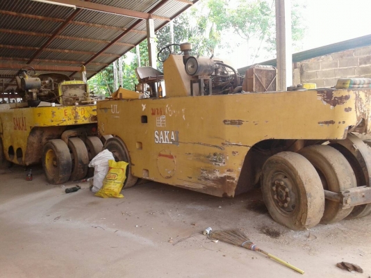 ขายรถบด SAKAI 9 ล้อยาง เอกสารเล่มทะเบียน กับ WATANABE 11 ล้อ ไม่มีเอกสาร ราคา 350000