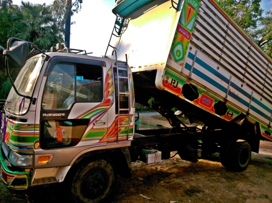 **อยากขาย**HINO เครื่อง 195 HO7D