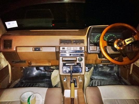 TOYOTA หน้าแหลม แต่ง retro สวยๆซิ่งๆ