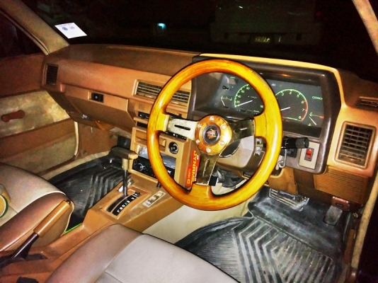 TOYOTA หน้าแหลม แต่ง retro สวยๆซิ่งๆ