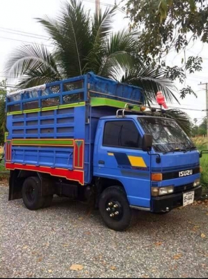 ขาย6 ล้อ NKR ดั้ม สวยๆ 350,000 บาท