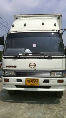HINO 6 ล้อสมอทอง