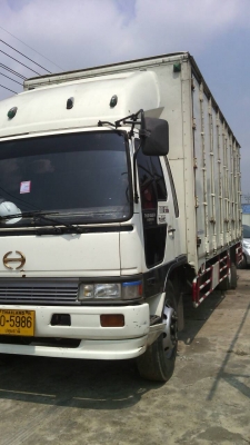 HINO 6 ล้อสมอทอง