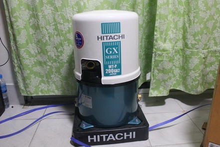 ปั๊มน้ำอัตโนมัติ ขนาด 200 วัตต์  พร้อมใช้งานครับราคาไม่แพงครับ