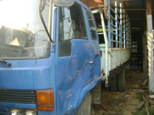 อีซูชุ รอ๊คกี้  เครื่อง165 แรง   ราคา    455,000  บาท