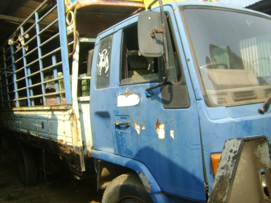 อีซูชุ รอ๊คกี้  เครื่อง165 แรง   ราคา    455,000  บาท