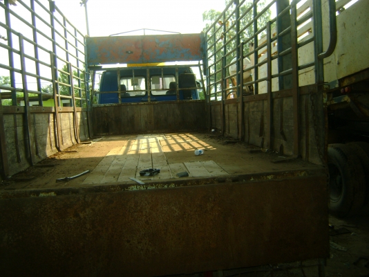 อีซูชุ รอ๊คกี้  เครื่อง165 แรง   ราคา    455,000  บาท