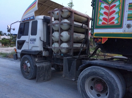 ลดราคาแล้วรับ..ขายเฉพาะหัว สิบล้อหัวลาก2เพลาMITSUBISHI527HRSเครื่องM6ติดก๊าซNgv8ถังเกียร์อินตั้น ลดราคาแล้วรับ..ขายเฉพาะหัว สิบล้อหัวลาก2เพลาMITSUBISHI527HRSเครื่องM6ติดก๊าซNgv8ถังเกียร์อินตั้น