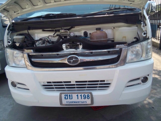 ขายด่วนๆ รถตู้. JOYLONG. GRANDIO. 2.7. CNG.  เบาะผ้าห้าแถว ปี2013 ราคา ขายสด   379,000 บาทค่ะ โทร 0922726669. ตันหยงค่ะ