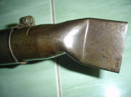 ขายเครื่องเชื่อมพลาสติกมือสอง Leister สวิตเซอร์แลนด์ มืออาชีพต้องใช้