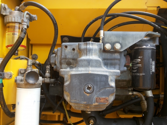 ขายKOMATSU  PC200-8
