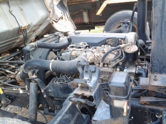 ขาย6ล้อดั้มดิน NQR150หัวขาวไฟเพชรปี49ดั้มสามมิตรเพลาF รถห้าง