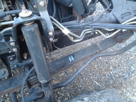 ขาย6ล้อดั้มดิน NQR150หัวขาวไฟเพชรปี49ดั้มสามมิตรเพลาF รถห้าง