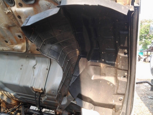 ขาย6ล้อดั้มดิน NQR150หัวขาวไฟเพชรปี49ดั้มสามมิตรเพลาF รถห้าง