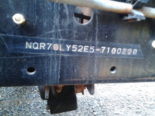 ขาย6ล้อดั้มดิน NQR150หัวขาวไฟเพชรปี49ดั้มสามมิตรเพลาF รถห้าง