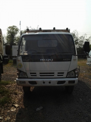 ขาย6ล้อดั้มดิน NQR150หัวขาวไฟเพชรปี49ดั้มสามมิตรเพลาF รถห้าง