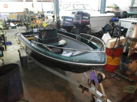 ขายเรือ14ฟุตครับ