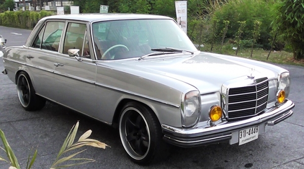 ทำไปเกิน5แสน เบนซ์ทับ8ปี70 หูช้าง ไฟท้ายเรียบ พ.งาช้าง สภาพสมบูรณ์ รถคลาสสิค วิ่งแบบรถใหม่ ใช้ดีจริงๆ