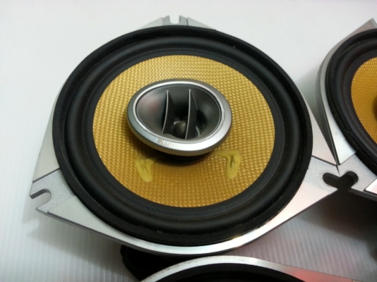ชุดลำโพง 6 นิ้ว Pioneer สวยๆ เสียงดี Made in Japan